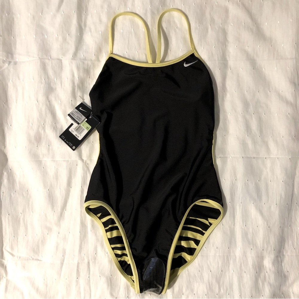 Nike reversible women’s one piece swimsuit black and yellow size 30 (4) NWT